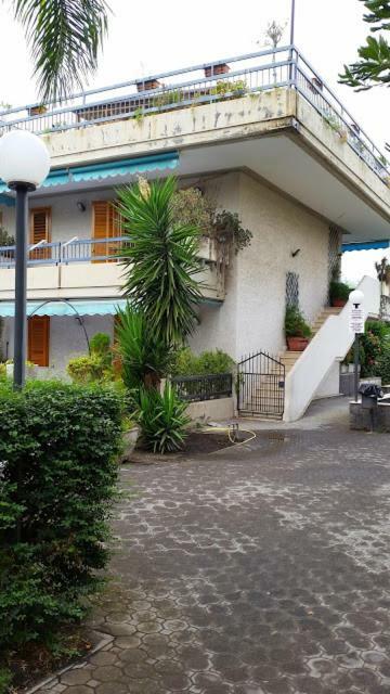 Lovely Apartment Mascali Exterior foto