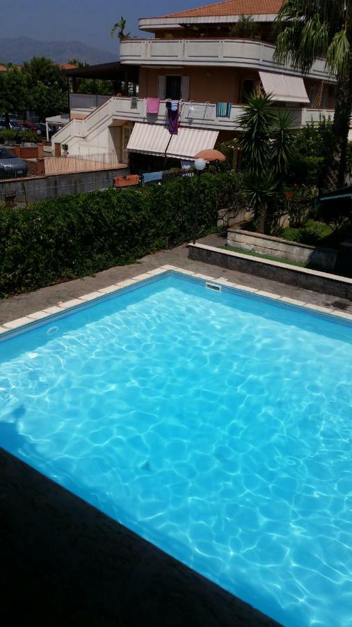 Lovely Apartment Mascali Exterior foto